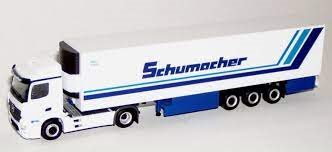 Herpa 302395 MB Antos M Kühlkoffer-Sattelzug »Schumacher«